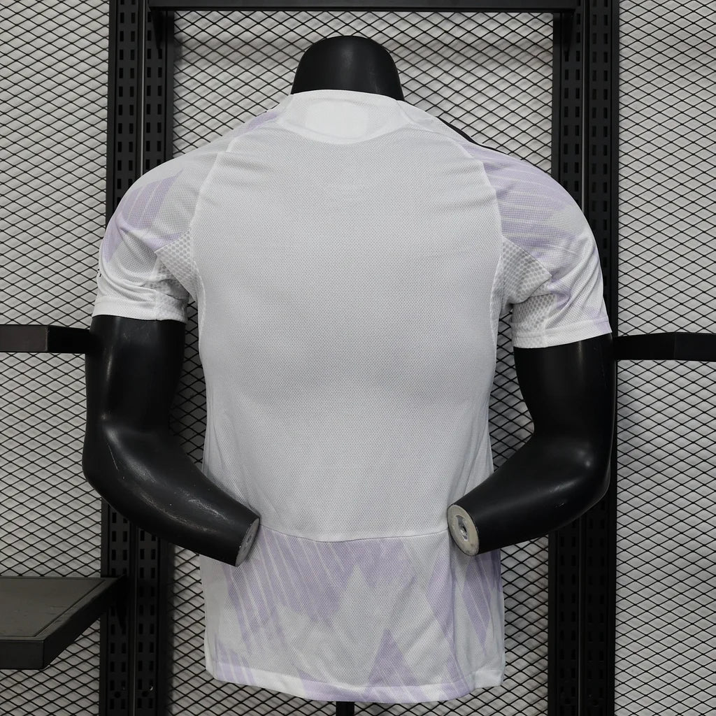 Manchester United 2025/26 Away Jersey