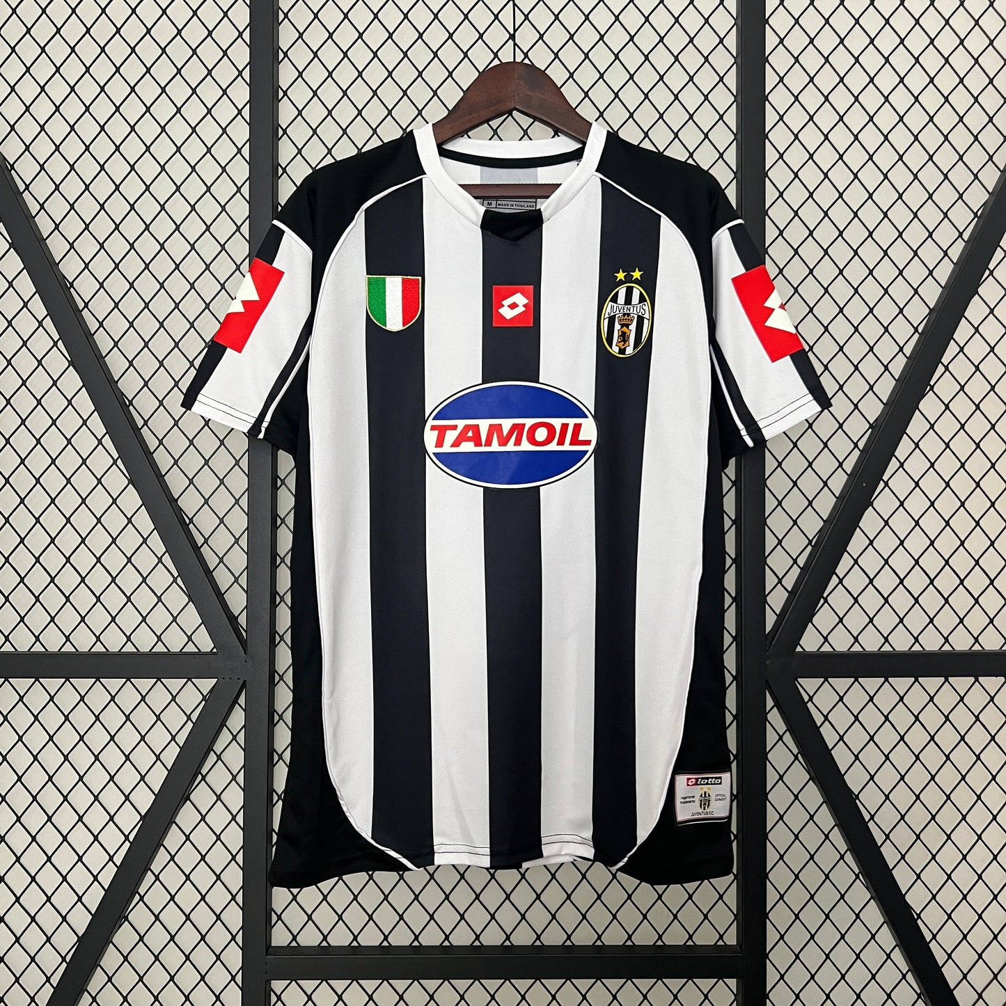 Juventus 2002/03 Home Retro Jersey - Front