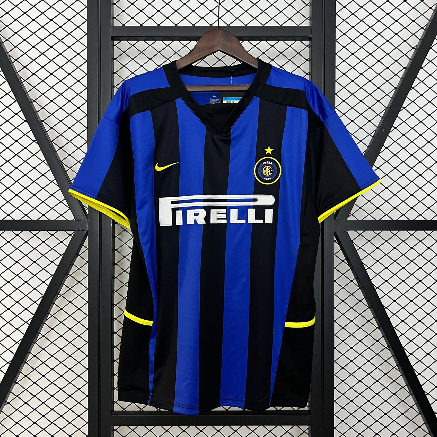 Inter Milan 2002/2003 Home Retro Jersey - Front