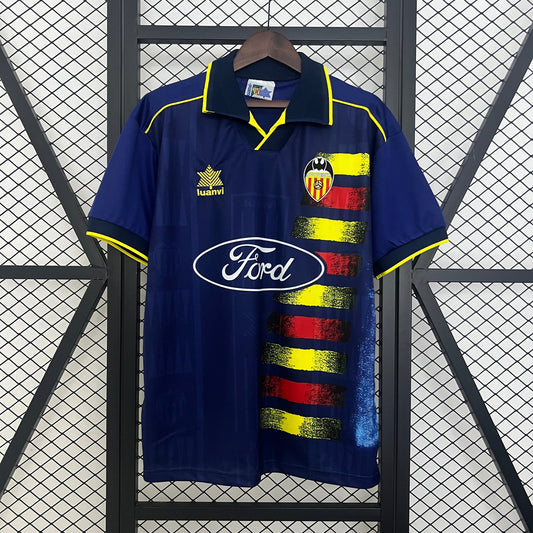 Valencia CF 1996/1997 Away Retro Jersey - Front