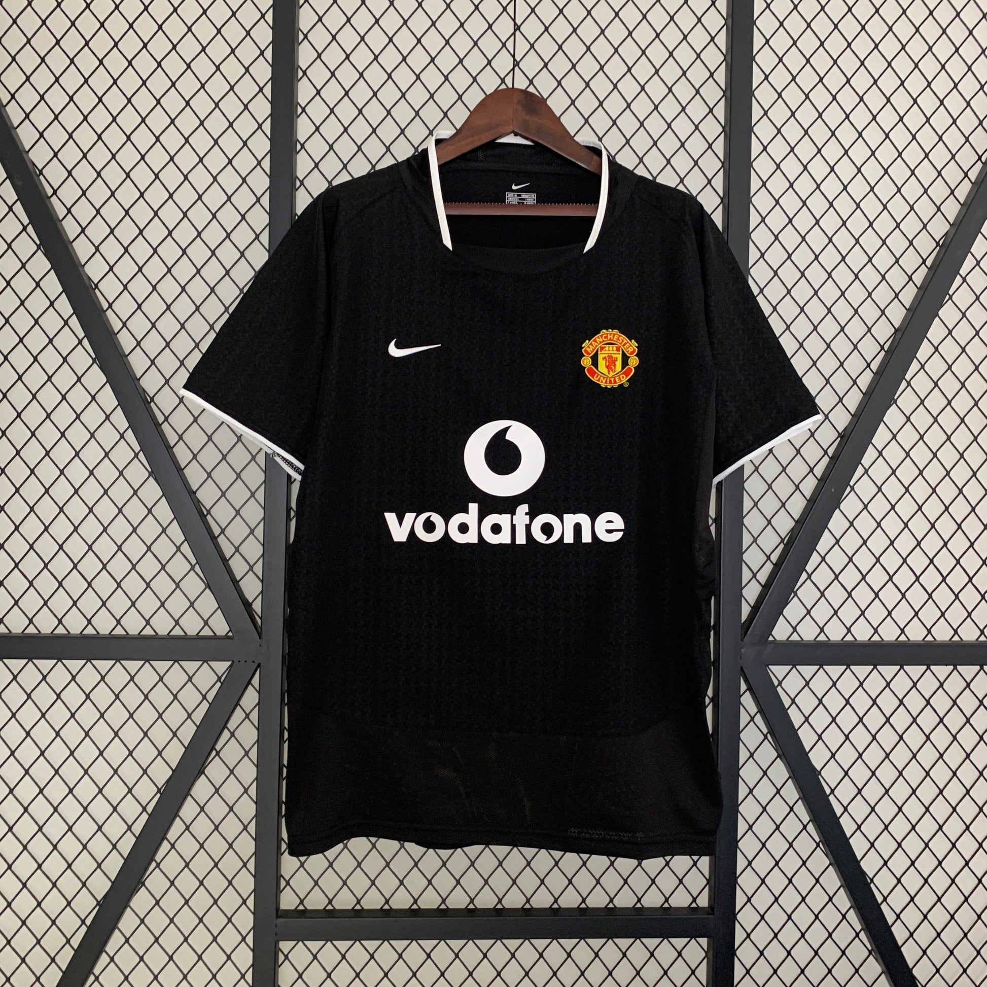 Manchester United 2003/2004 Away Retro Jersey - Front