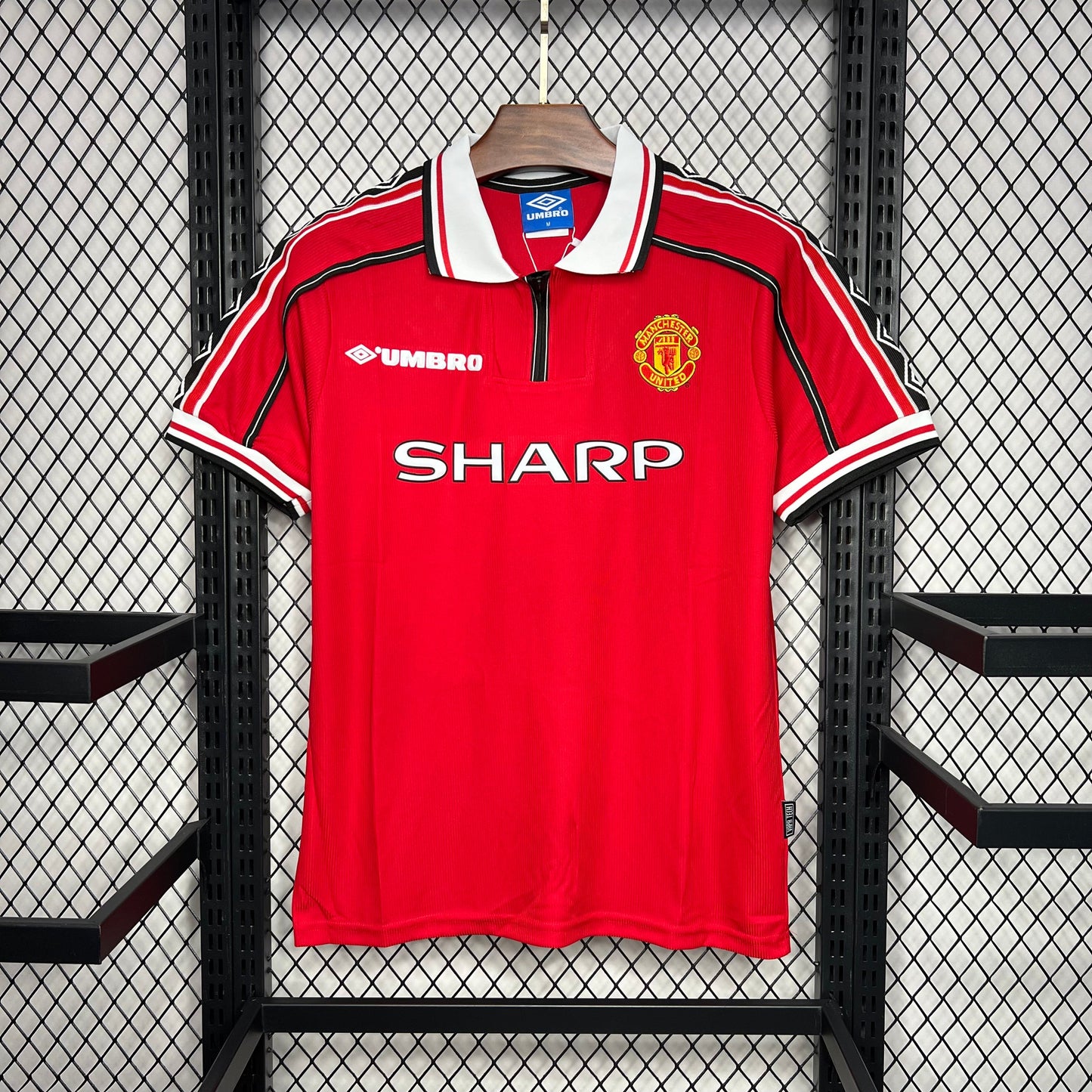 Manchester United 1998/1999 Home Retro Jersey - Front