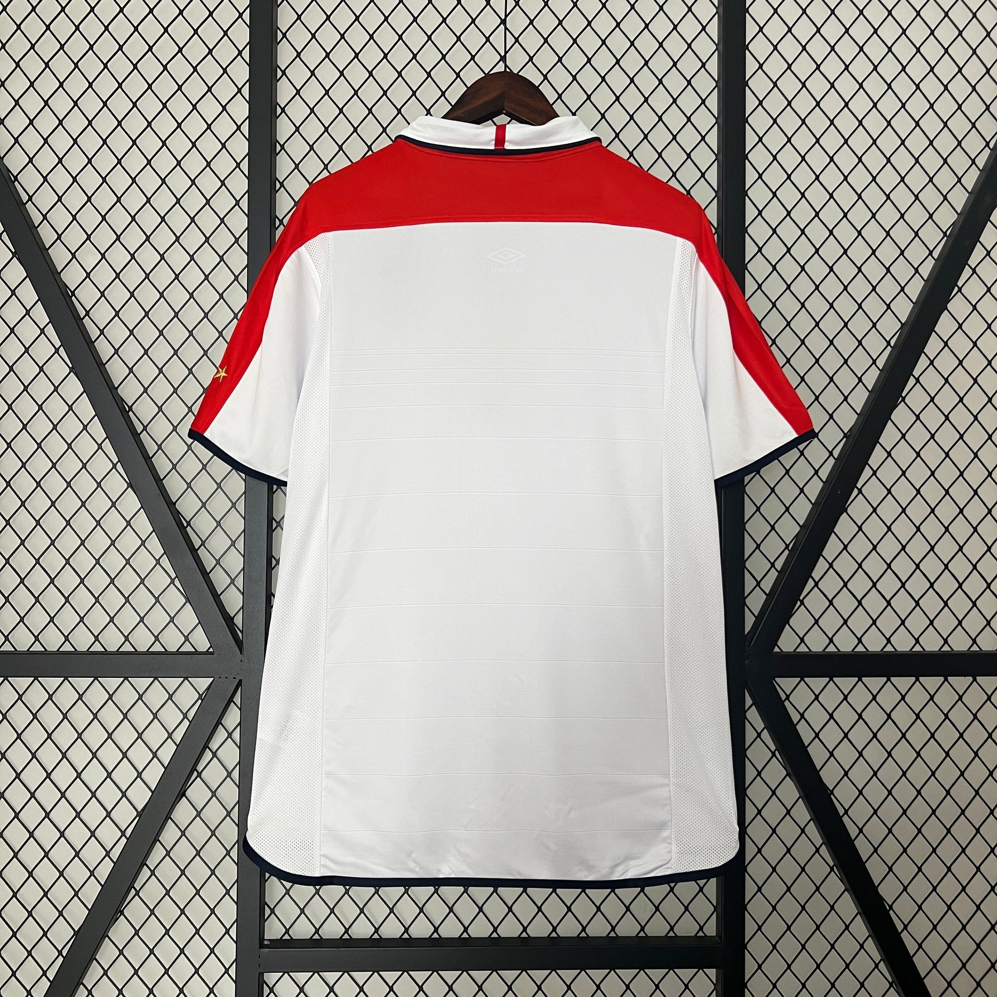 England 2004 Home Retro Jersey - Back