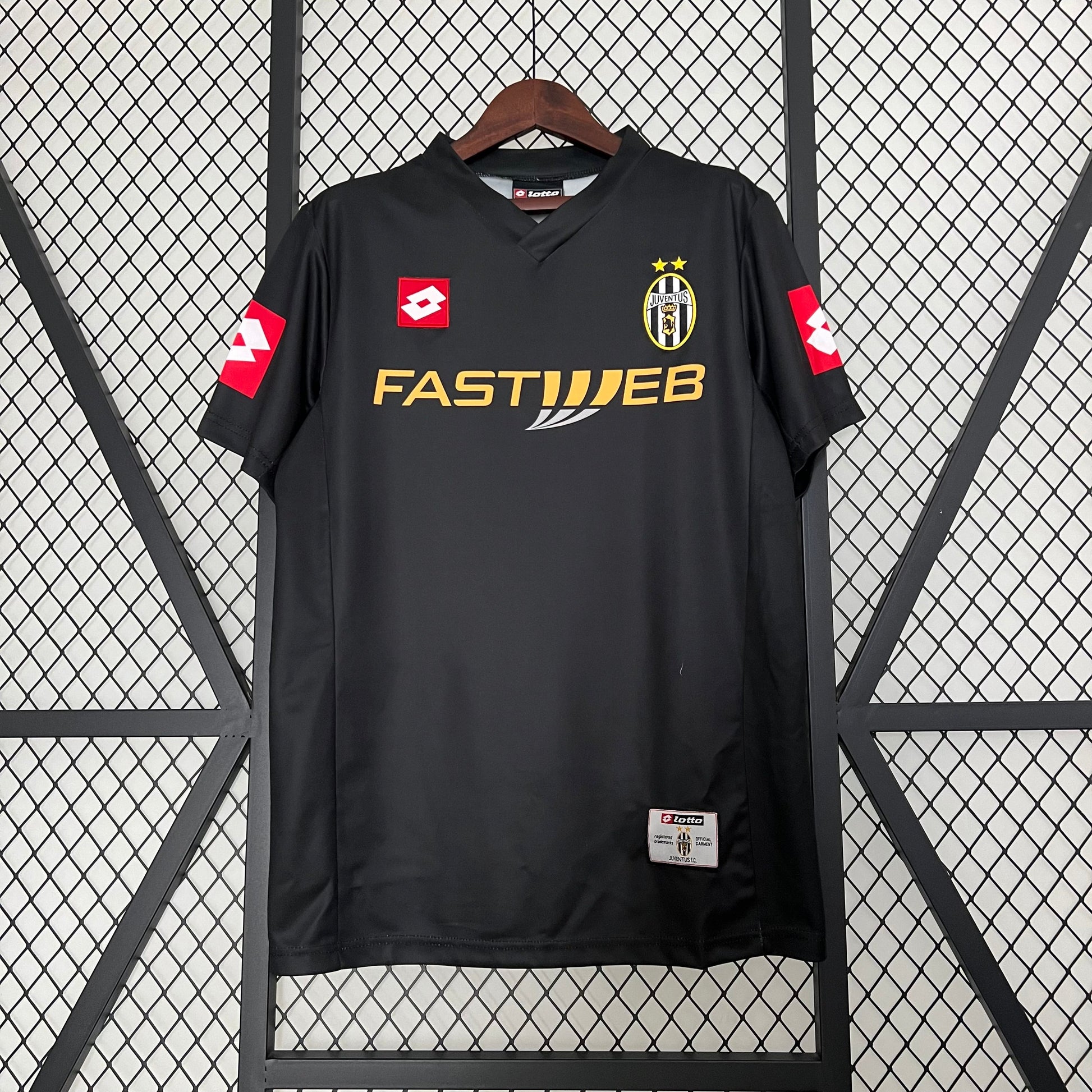 Juventus 2001/2002 Away Retro Jersey - Front