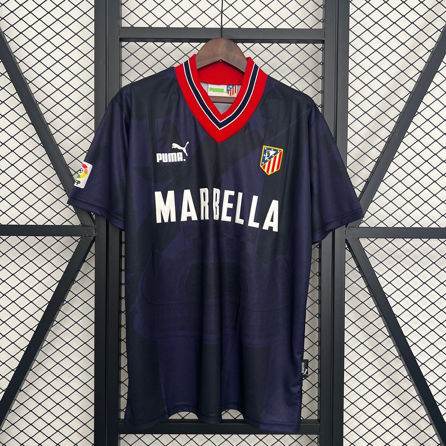 Atletico Madrid 1995/1996 Third Retro Jersey - Front