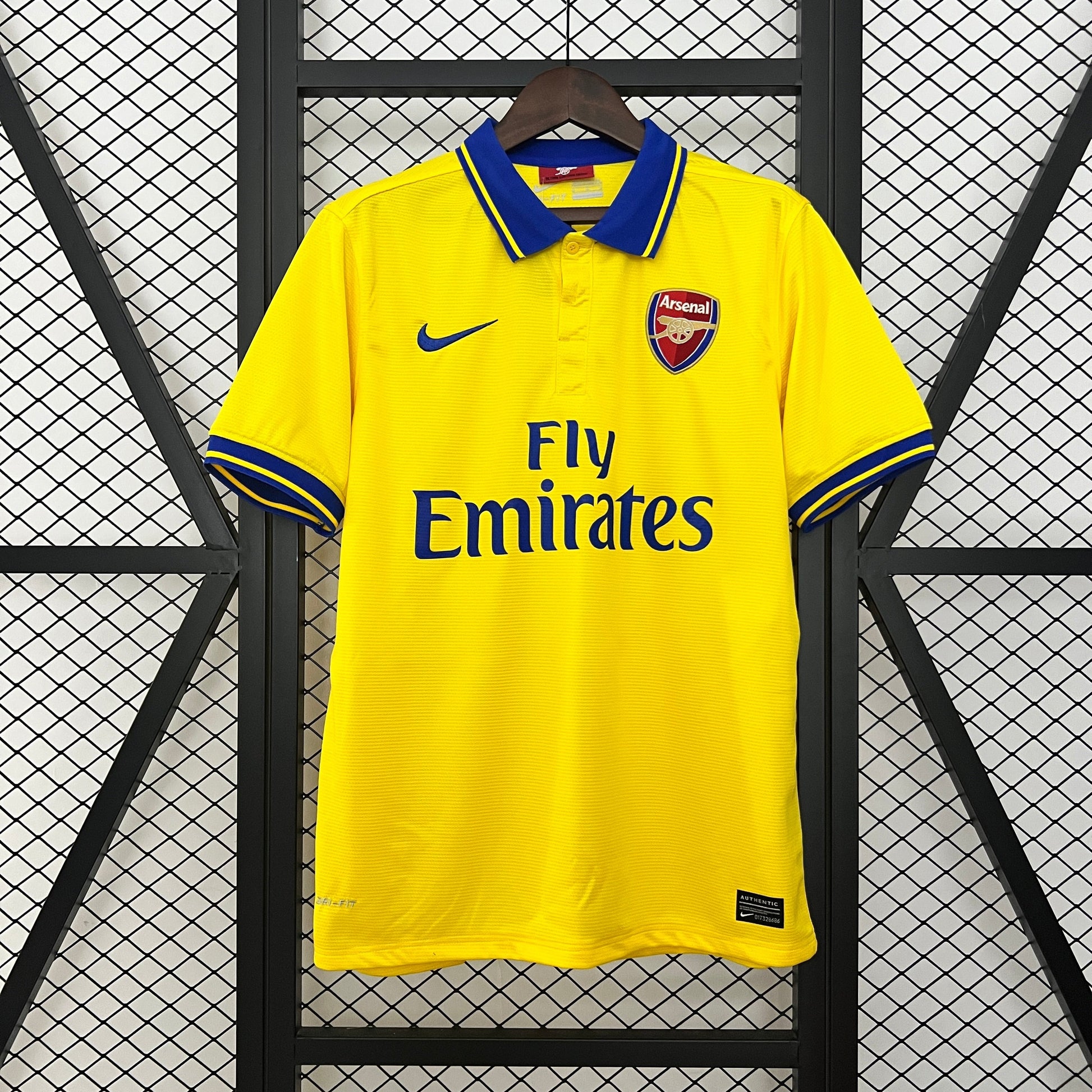 Arsenal 2013/14 Away Retro Jersey - Front